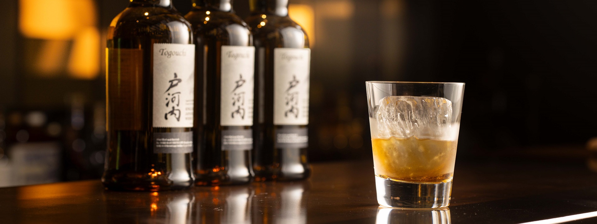 酒店开业15周年纪念户河内威士忌